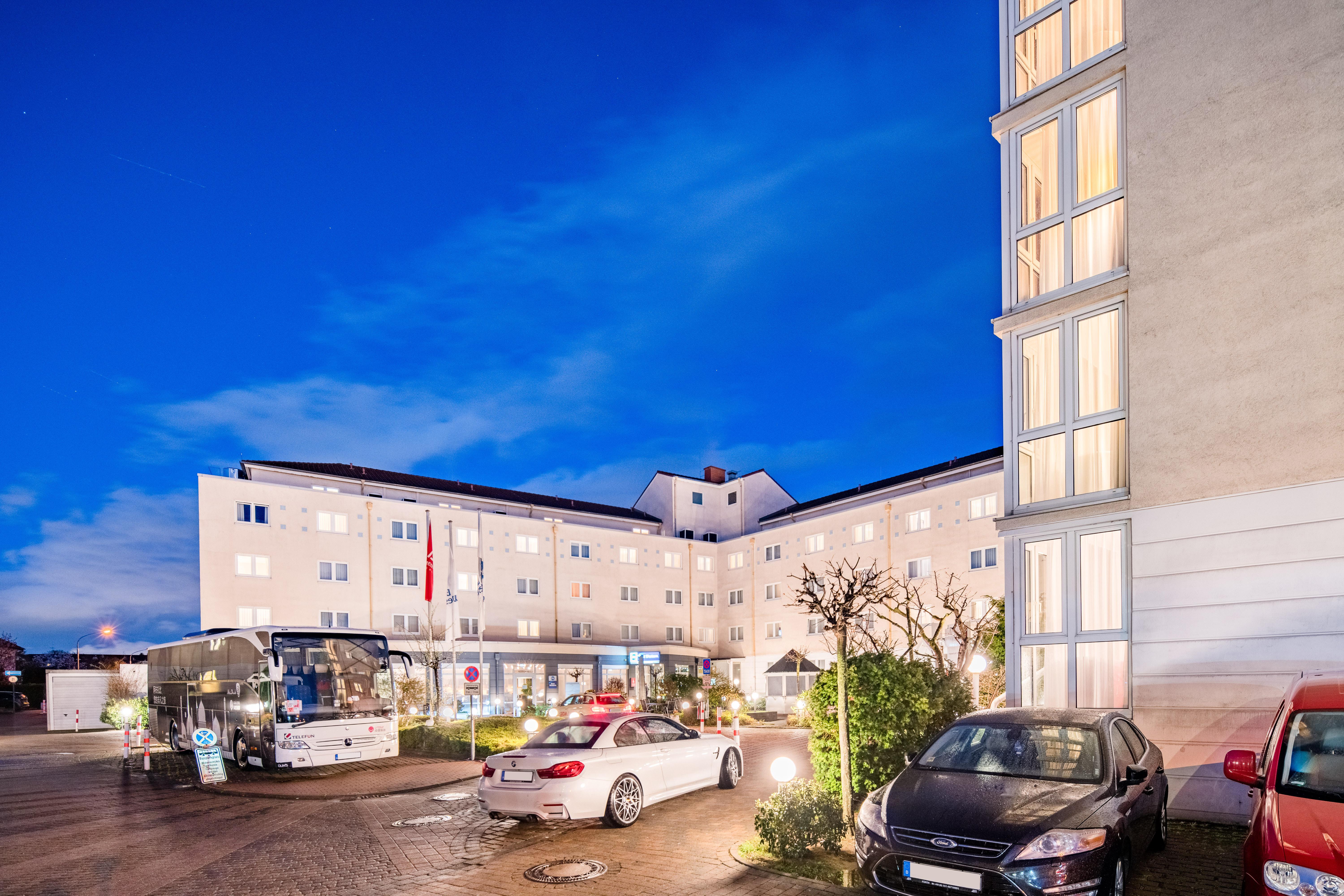 Airways Hotels Frankfurt Airport West Raunheim Exteriör bild