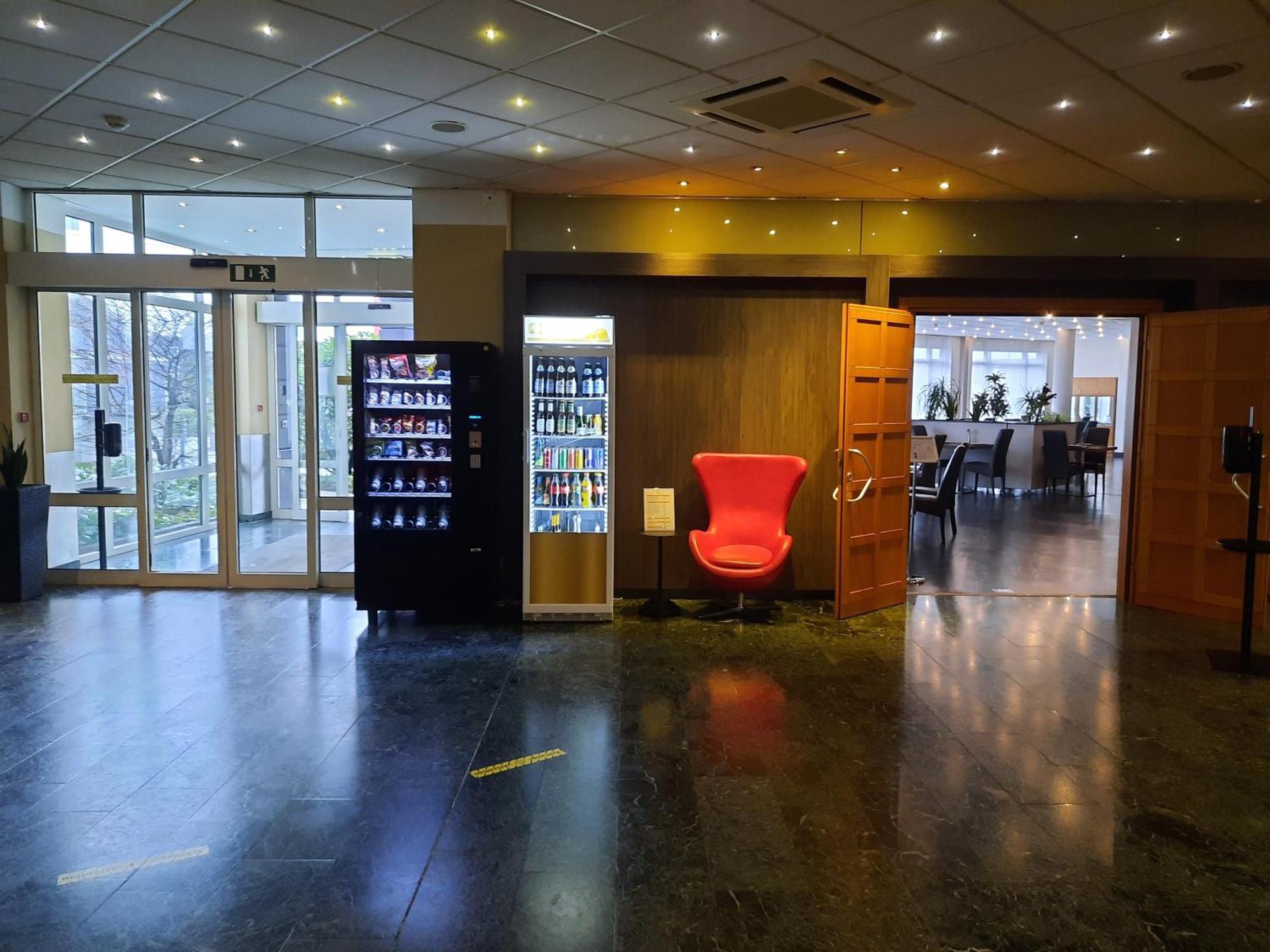 Airways Hotels Frankfurt Airport West Raunheim Exteriör bild