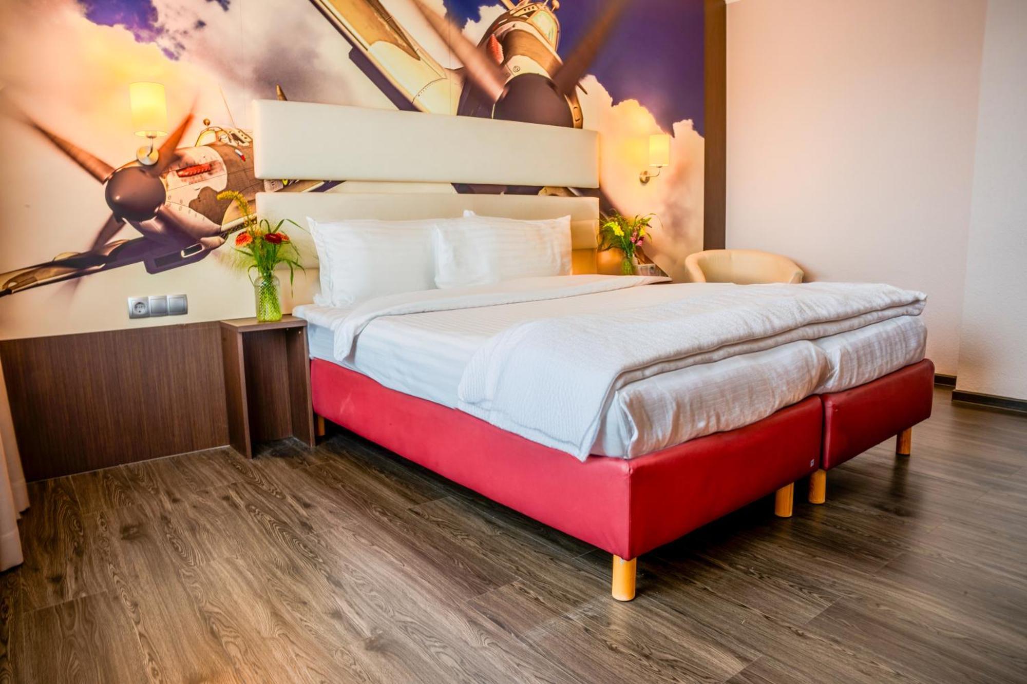 Airways Hotels Frankfurt Airport West Raunheim Exteriör bild